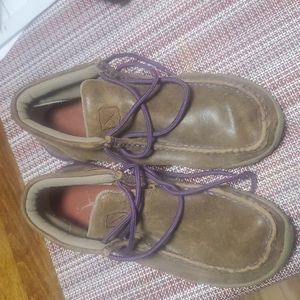 Size 6 women Twisted X